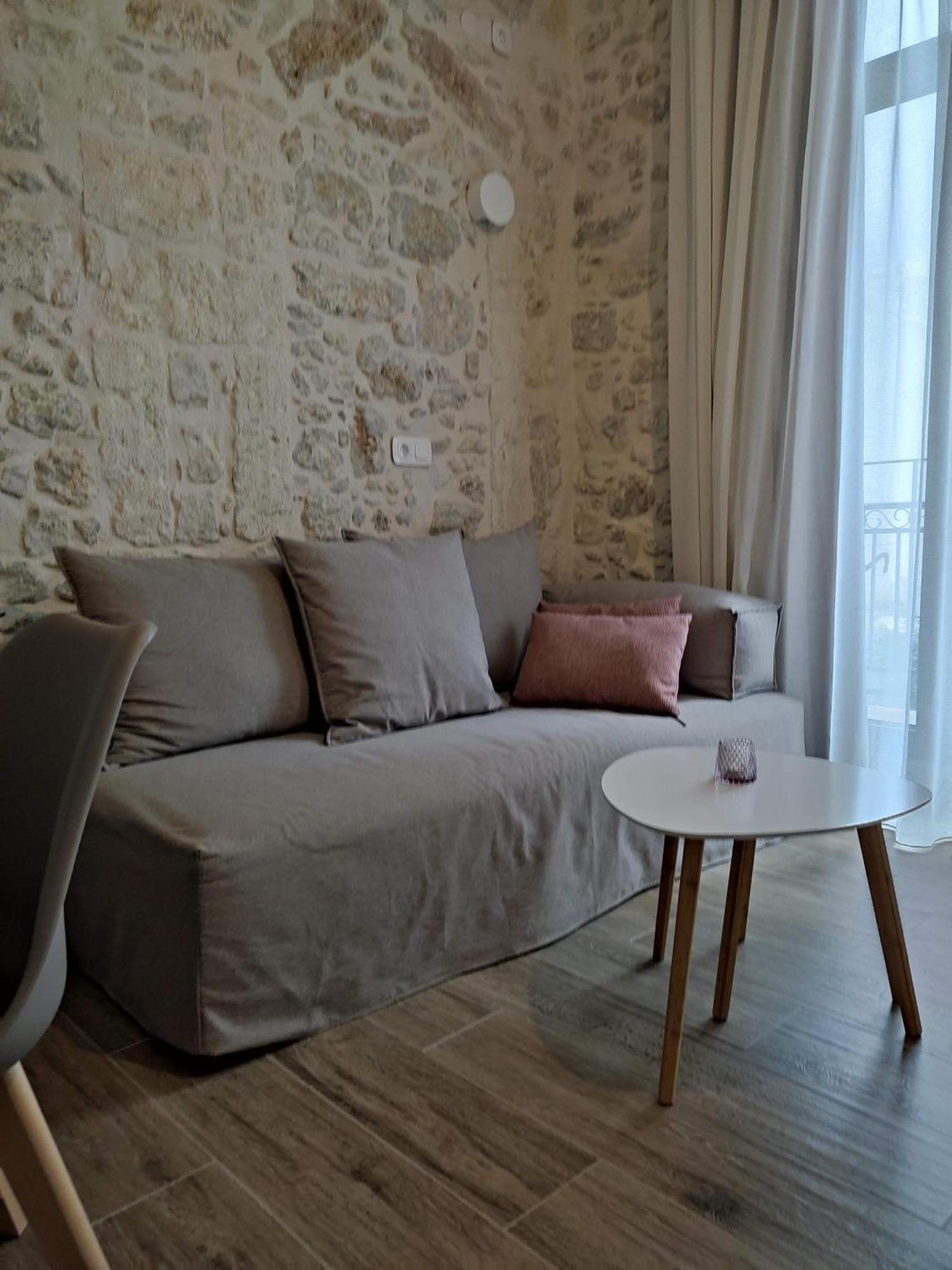 Loggia Traditional Suites Rethymno  Phòng bức ảnh